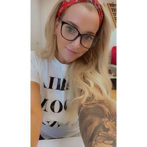 Meet your Posher, Kendra